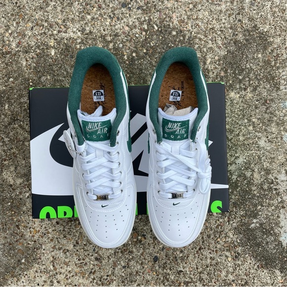 Size 12.5m (14w) Nike Air Force 1 07' Premium University Of Oregon Ducks PE New - Picture 5 of 9